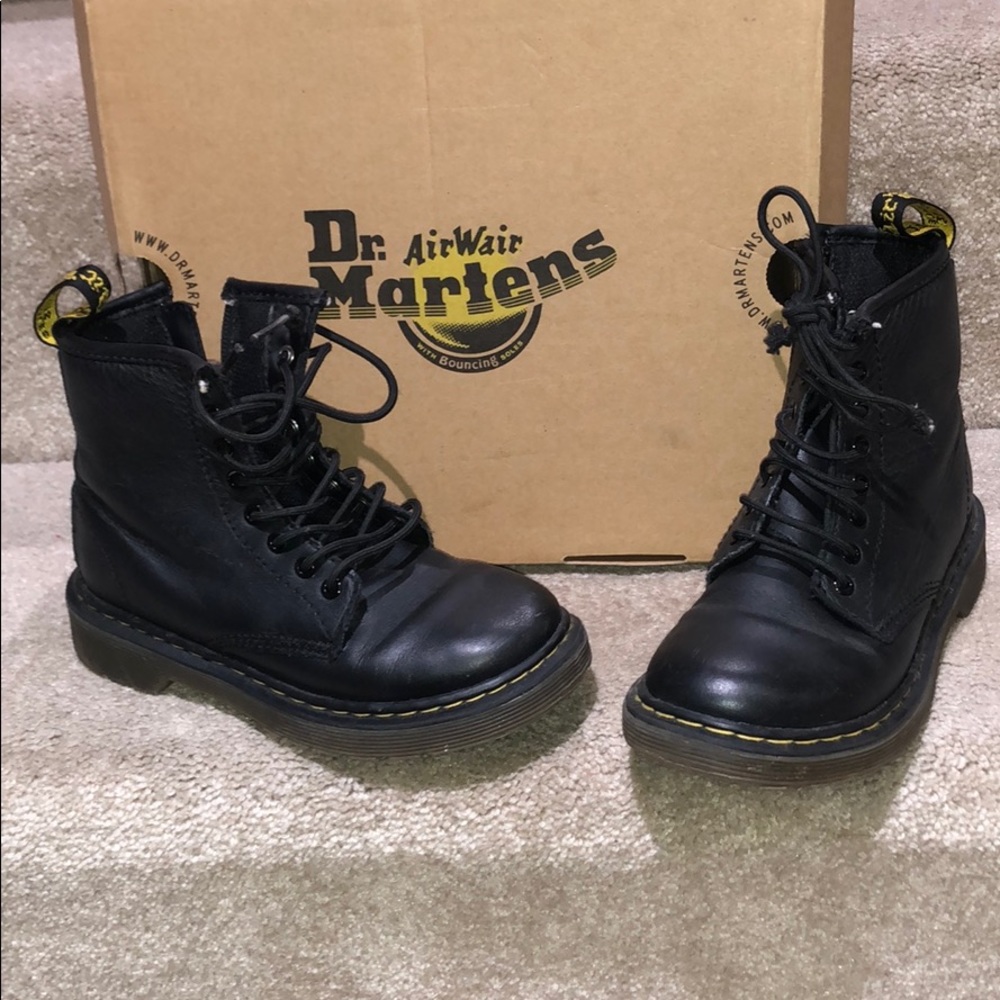 Dr. Martens Delaney black boots